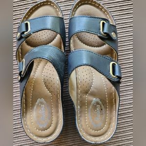 Women's Italina black sandals slippers with 1 inch wedge size 36 US size 5.5w